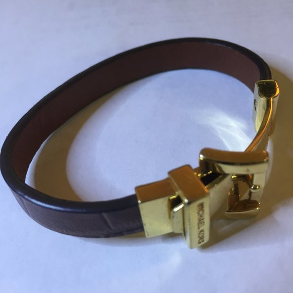 Michael Kors Leather Buckle Bracelet - Picture 1 of 3